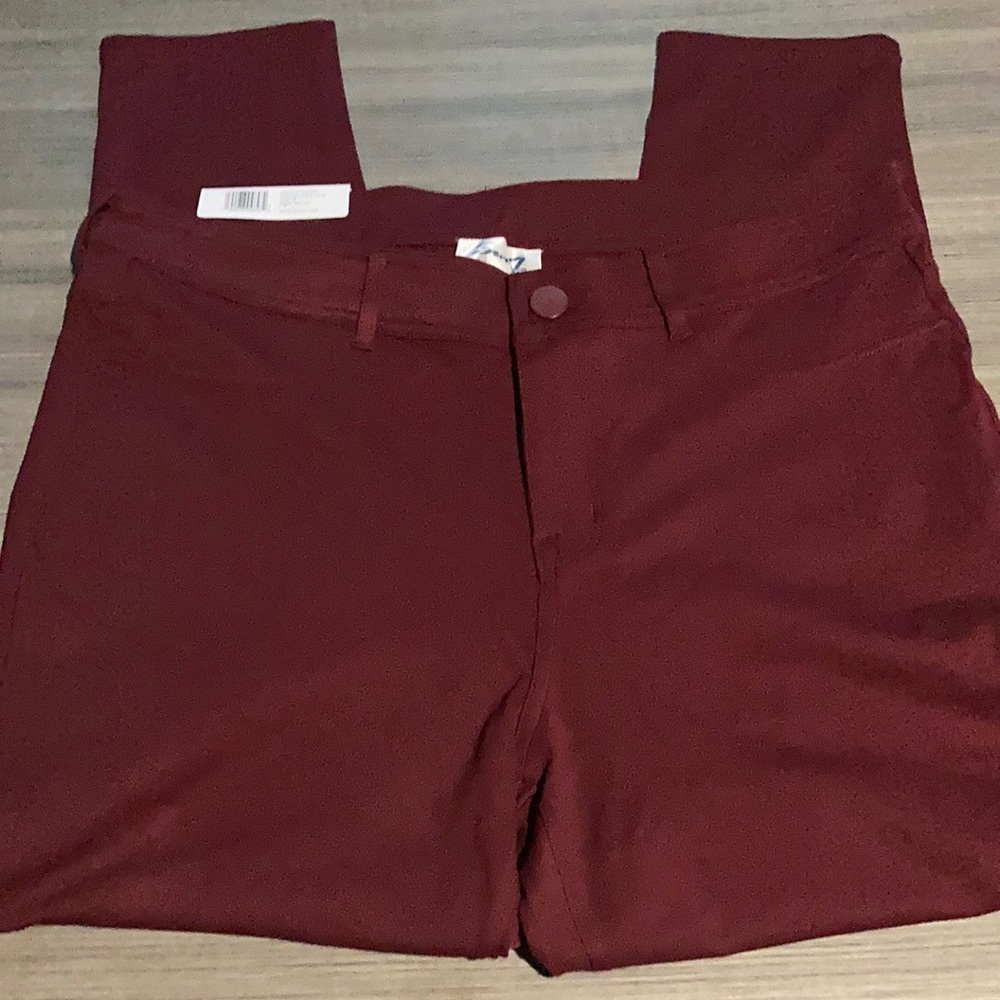Maroon skinny pants. Seven7 size 18